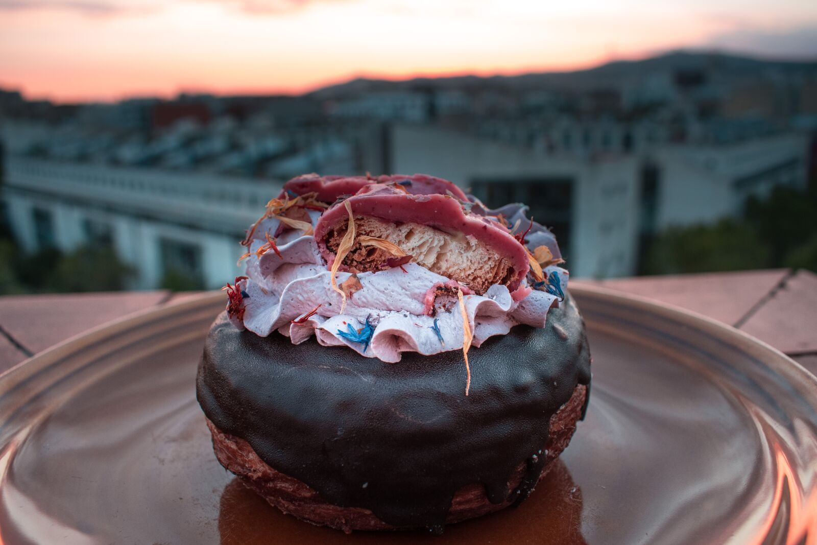 Nikon D3400 sample photo. Doughnut, donut, pastry photography