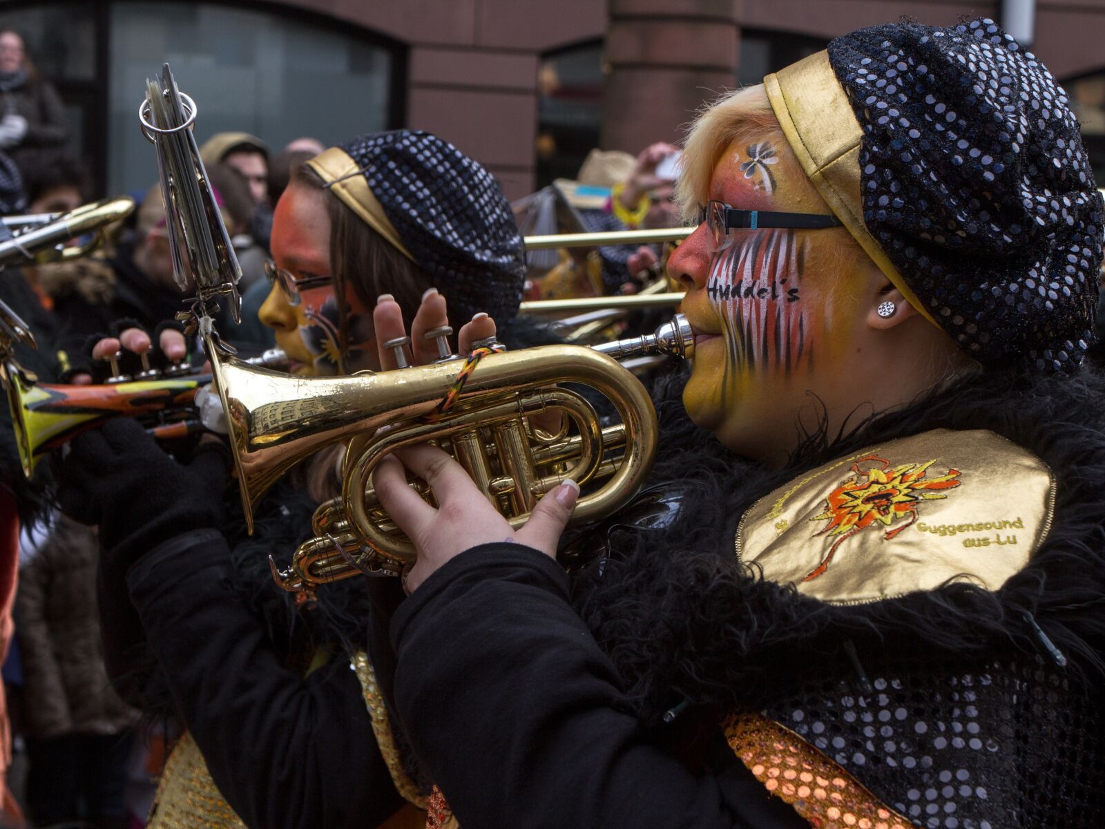 Canon EOS 600D (Rebel EOS T3i / EOS Kiss X5) sample photo. Carnival, move, street carnival photography