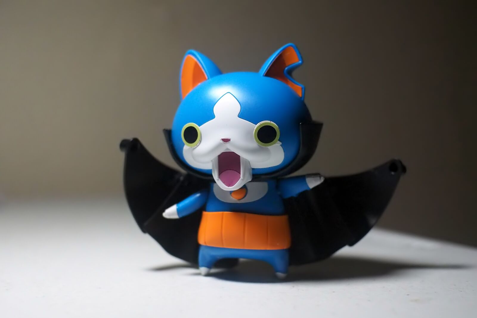 7artisans 25mm F1.8 sample photo. Toy, figurine, small photography