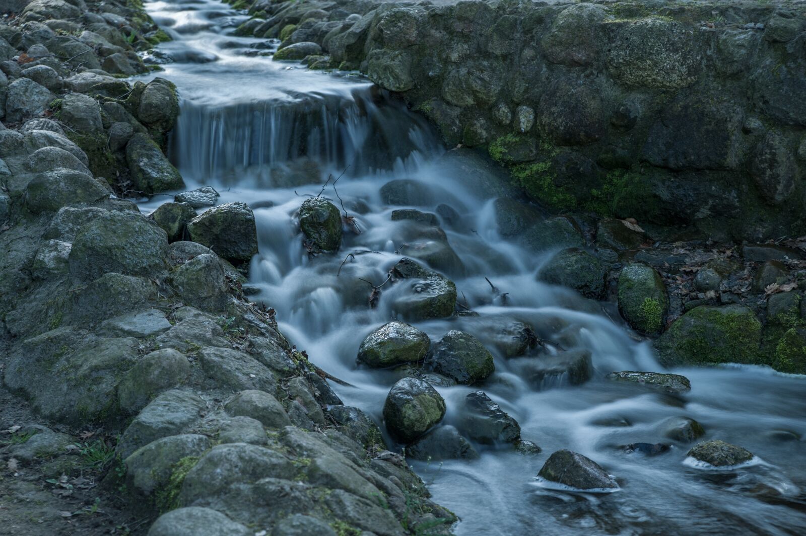 Tamron AF 28-75mm F2.8 XR Di LD Aspherical (IF) sample photo. Soft, waters, waterfall photography