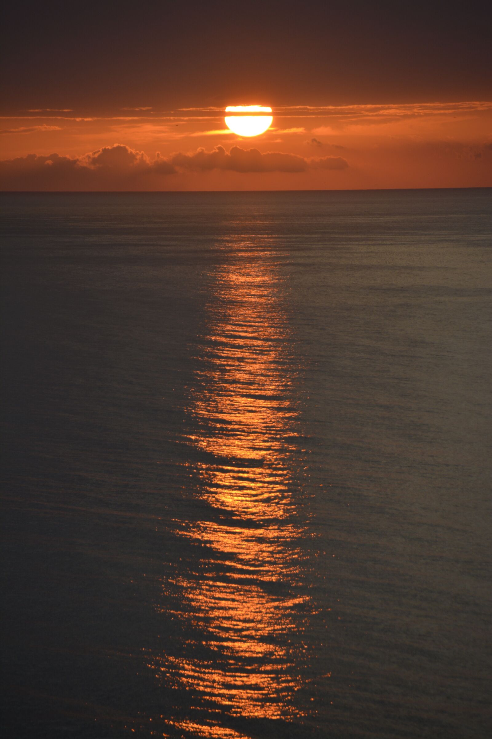 Nikon D5200 sample photo. Ocean, orange sky, sea photography