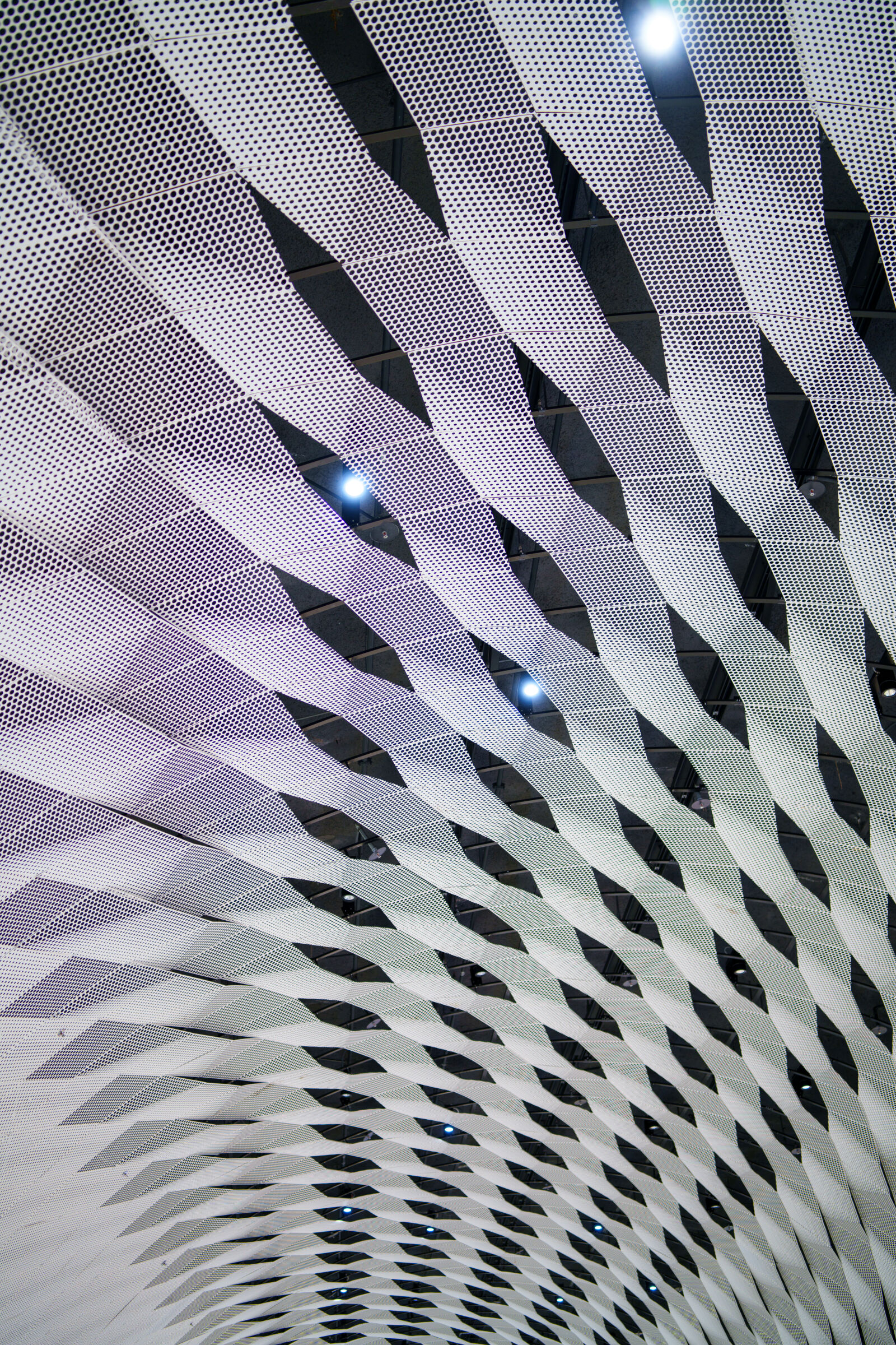 Samyang AF 35mm F1.4 P sample photo. Metro station ceiling photography