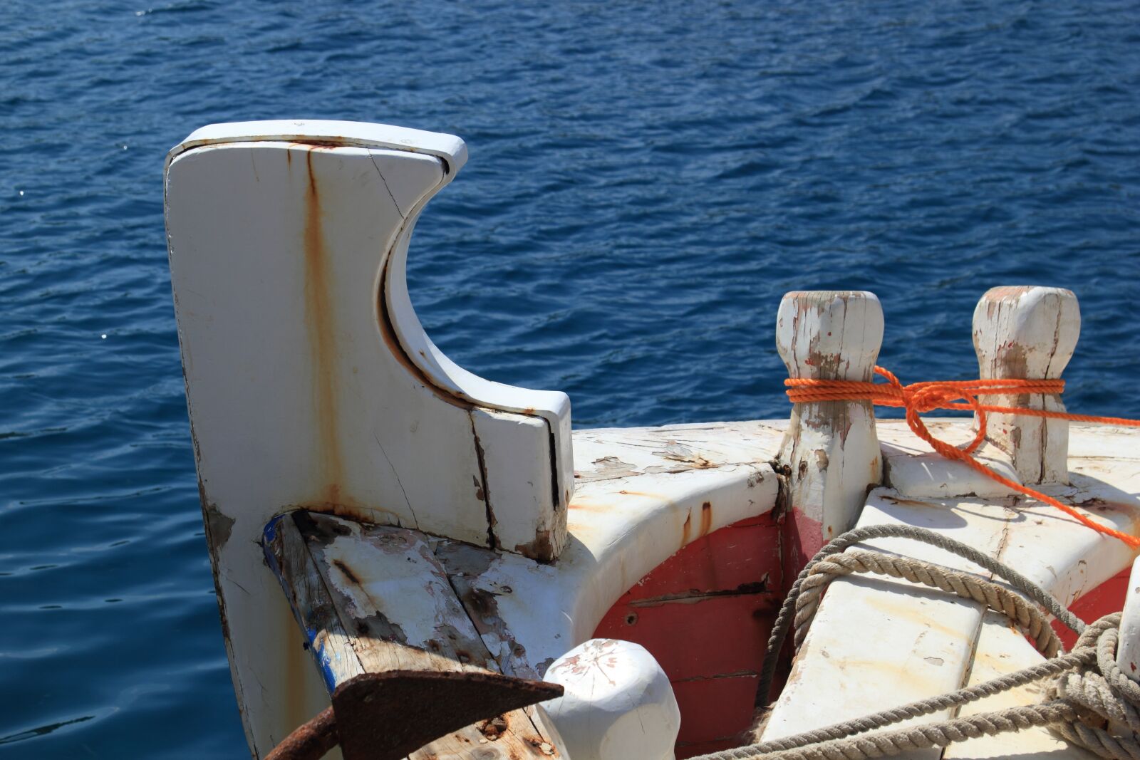 Canon EOS 550D (EOS Rebel T2i / EOS Kiss X4) sample photo. Albania, sea, harbour photography