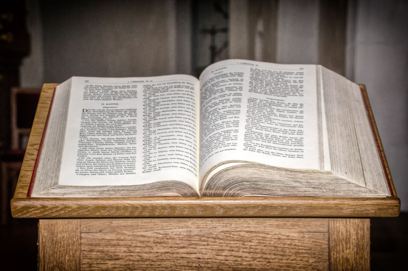 Canon EOS 60D sample photo. Book, holy scripture, bible photography