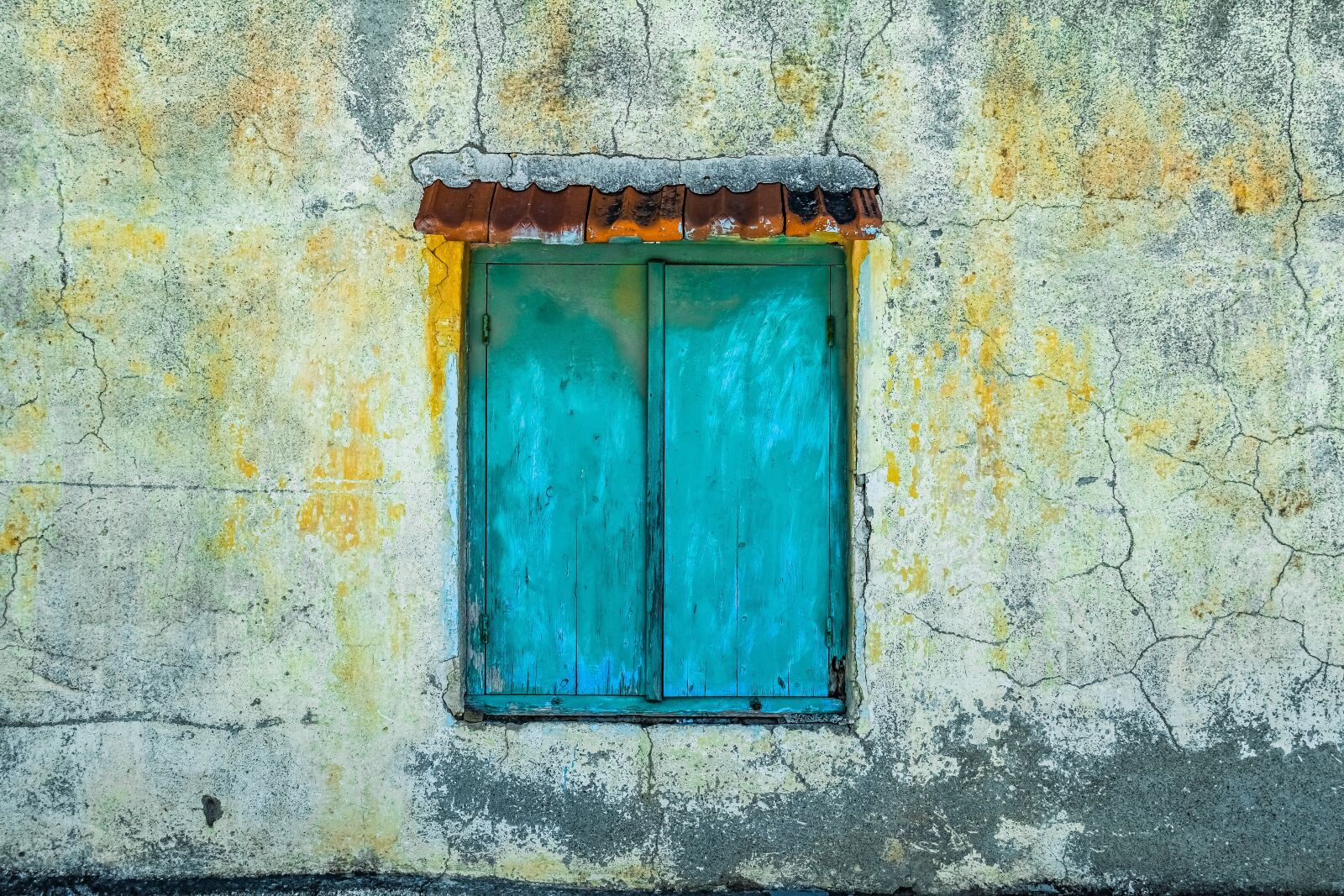 Nikon D3300 sample photo. Window, wall, old photography