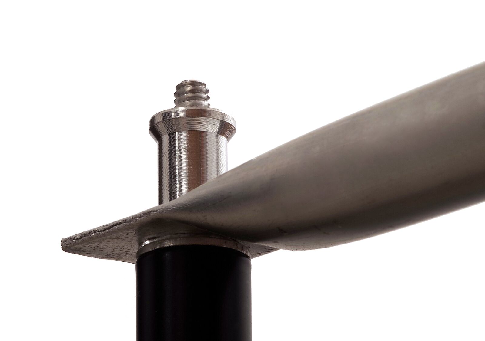 Pentax K-S2 sample photo. Stand, thread, the design photography