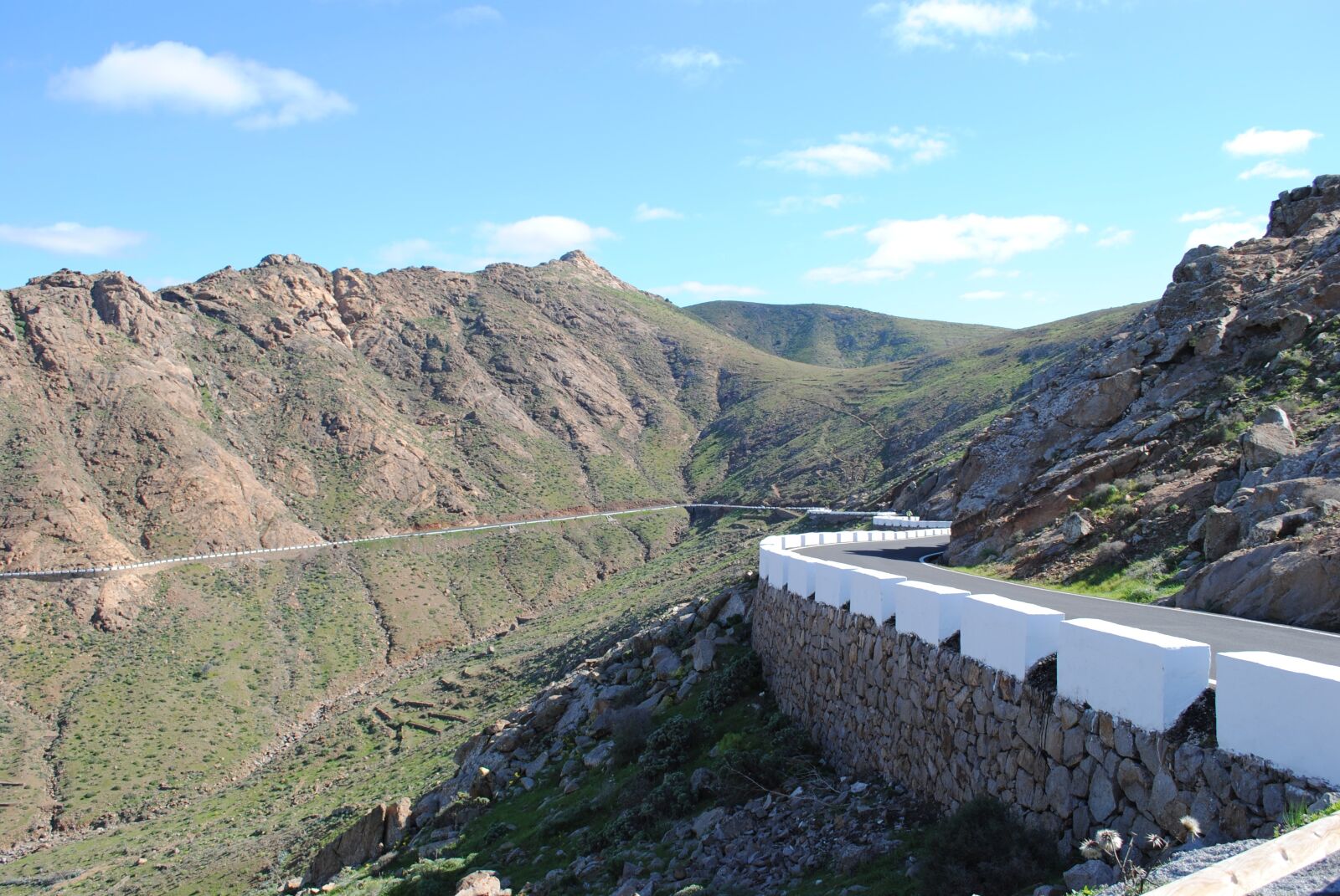 Nikon D3000 sample photo. Fuerteventura, inland, mountains photography