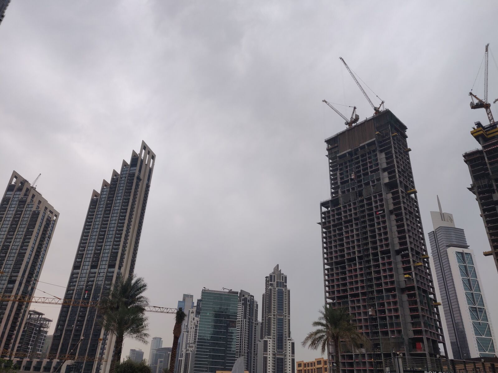OnePlus A6000 sample photo. Dubai, buildings, skyscraper photography