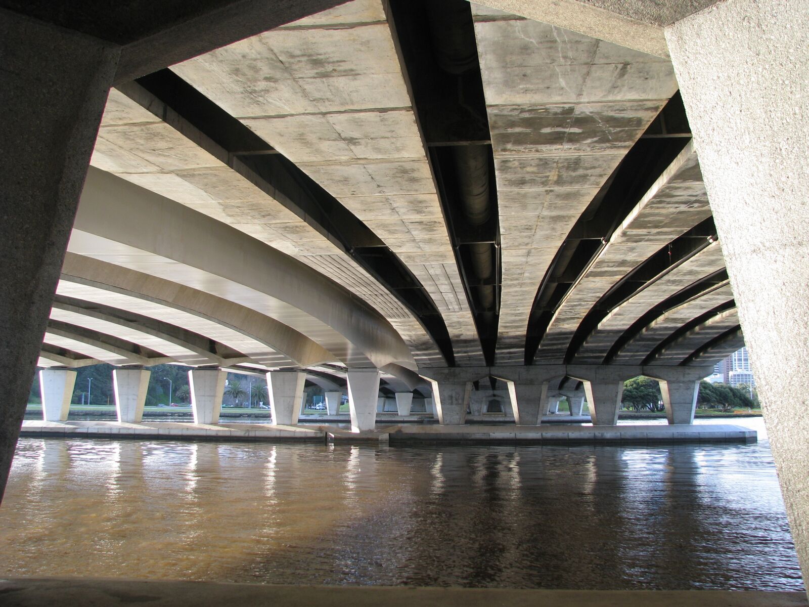 Canon POWERSHOT S5 IS sample photo. Bridge, architecture, landmark photography