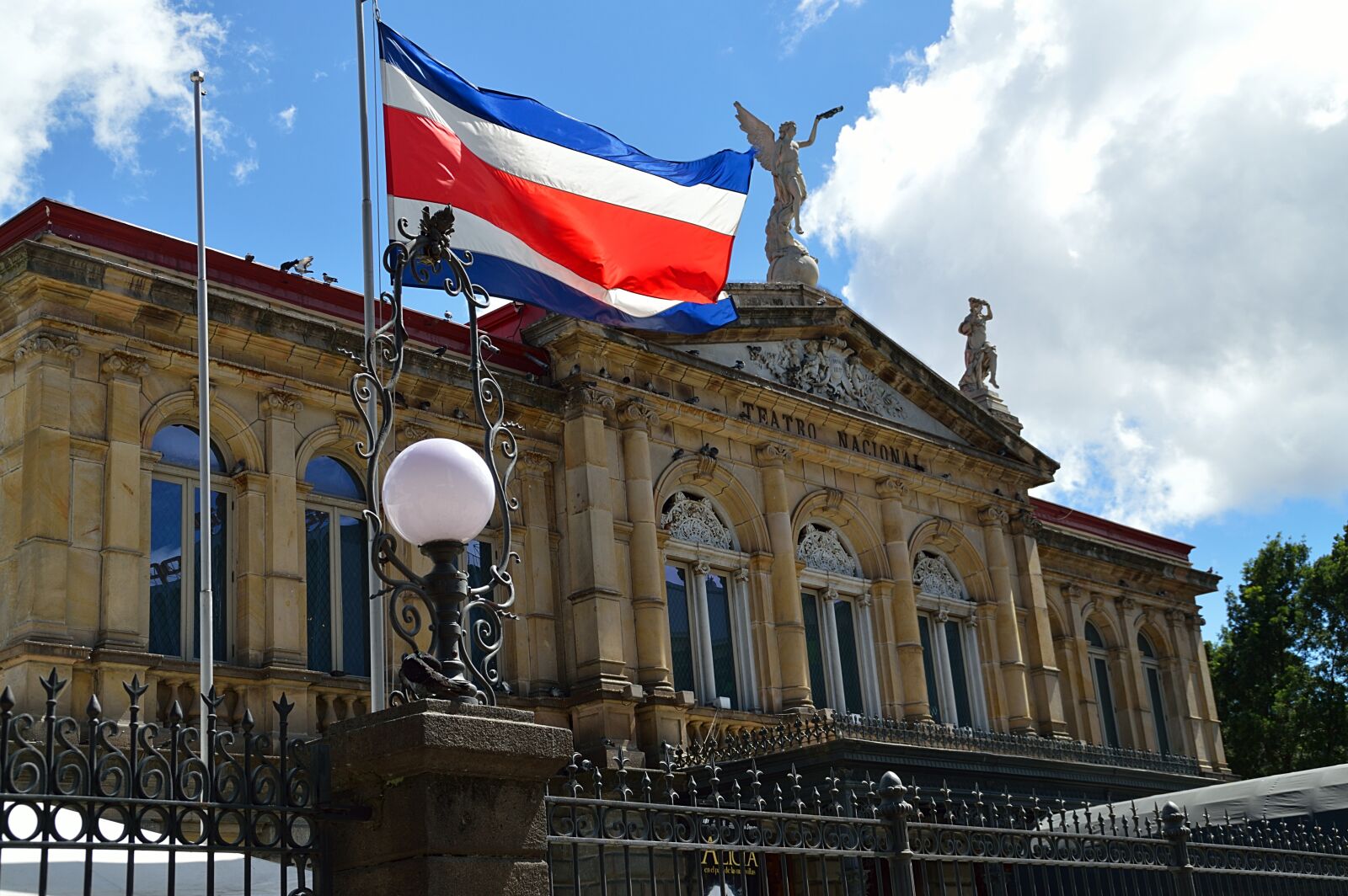 Nikon D3200 sample photo. Costa rica, flag, country photography