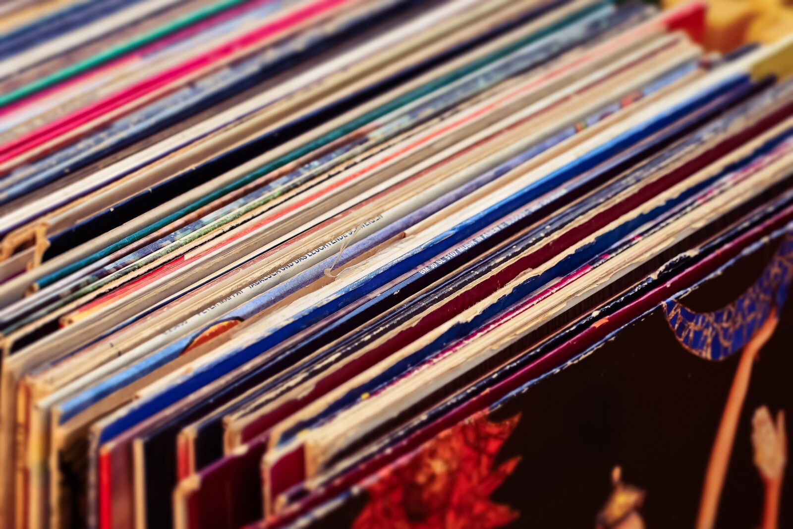 Olympus OM-D E-M10 sample photo. Records, vinyl, music photography