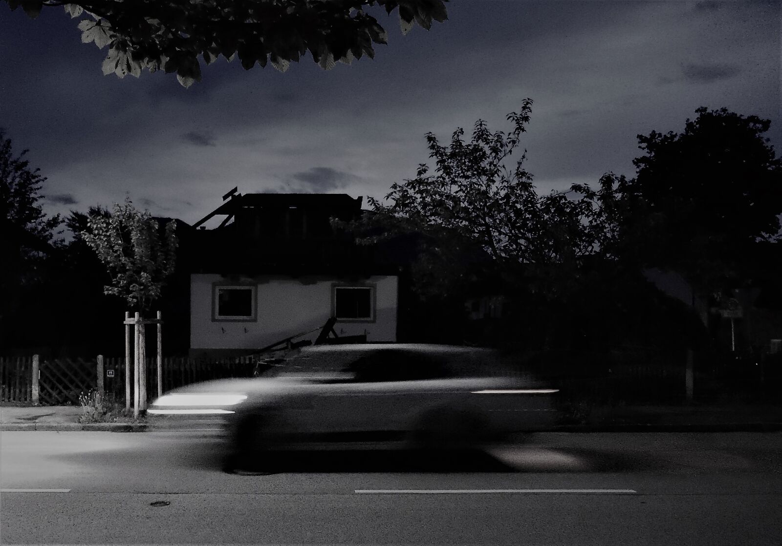 Panasonic DMC-TZ101 sample photo. Night, auto, long exposure photography