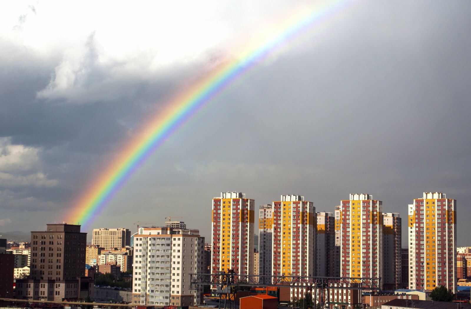 Nikon D90 sample photo. Rainbow, rain, sky photography