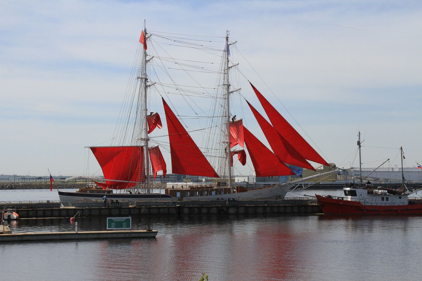 Canon EOS 7D sample photo. Scarlet sails, ship, sail photography