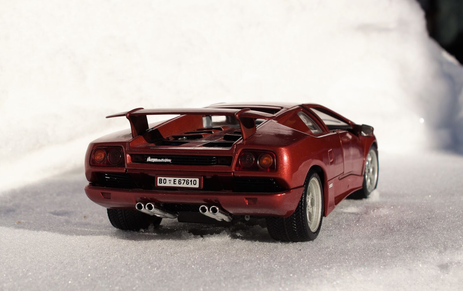 Sony DT 18-70mm F3.5-5.6 sample photo. Model car, lamborghini, diablo photography