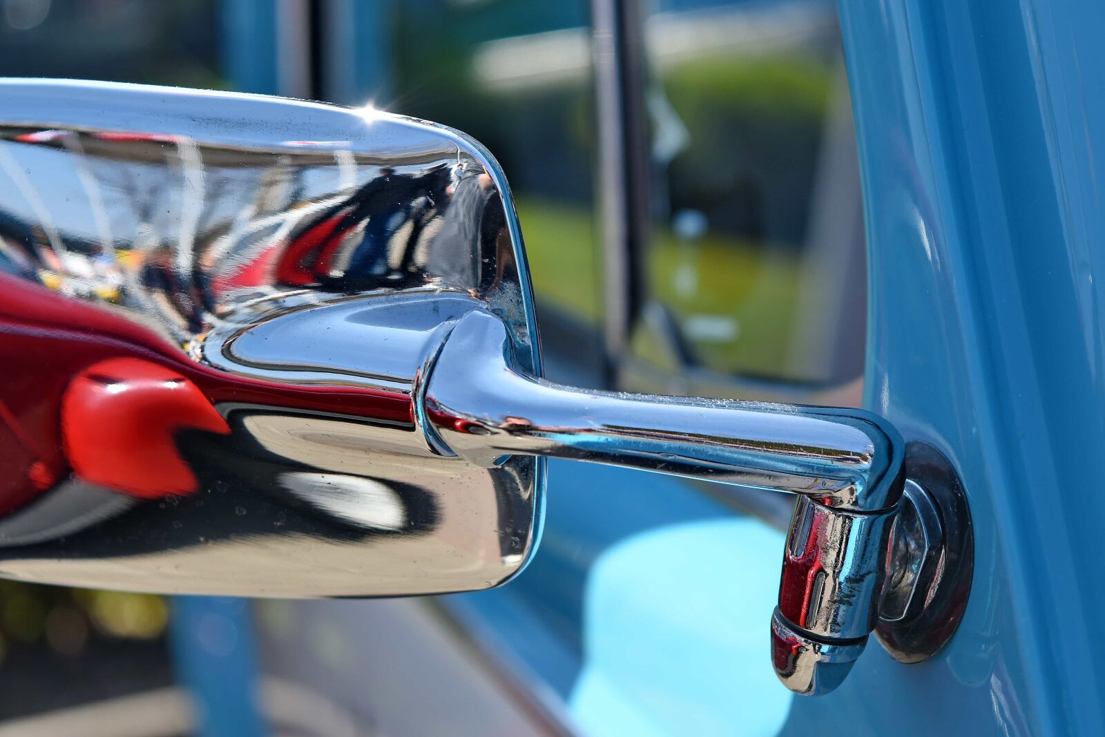 Nikon D5500 sample photo. Detail, vehicle, car, wheel photography