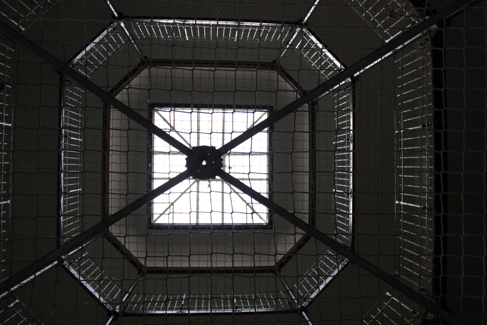 Canon EOS 50D sample photo. Prison, window, web photography