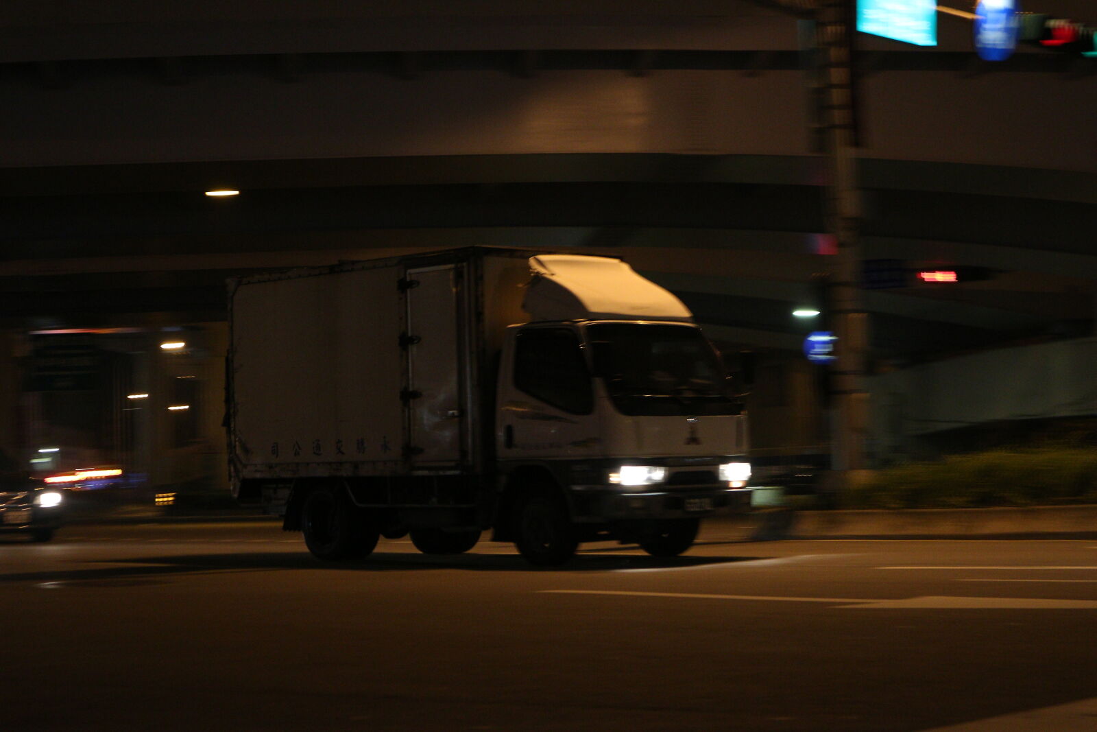 Canon EOS M sample photo
