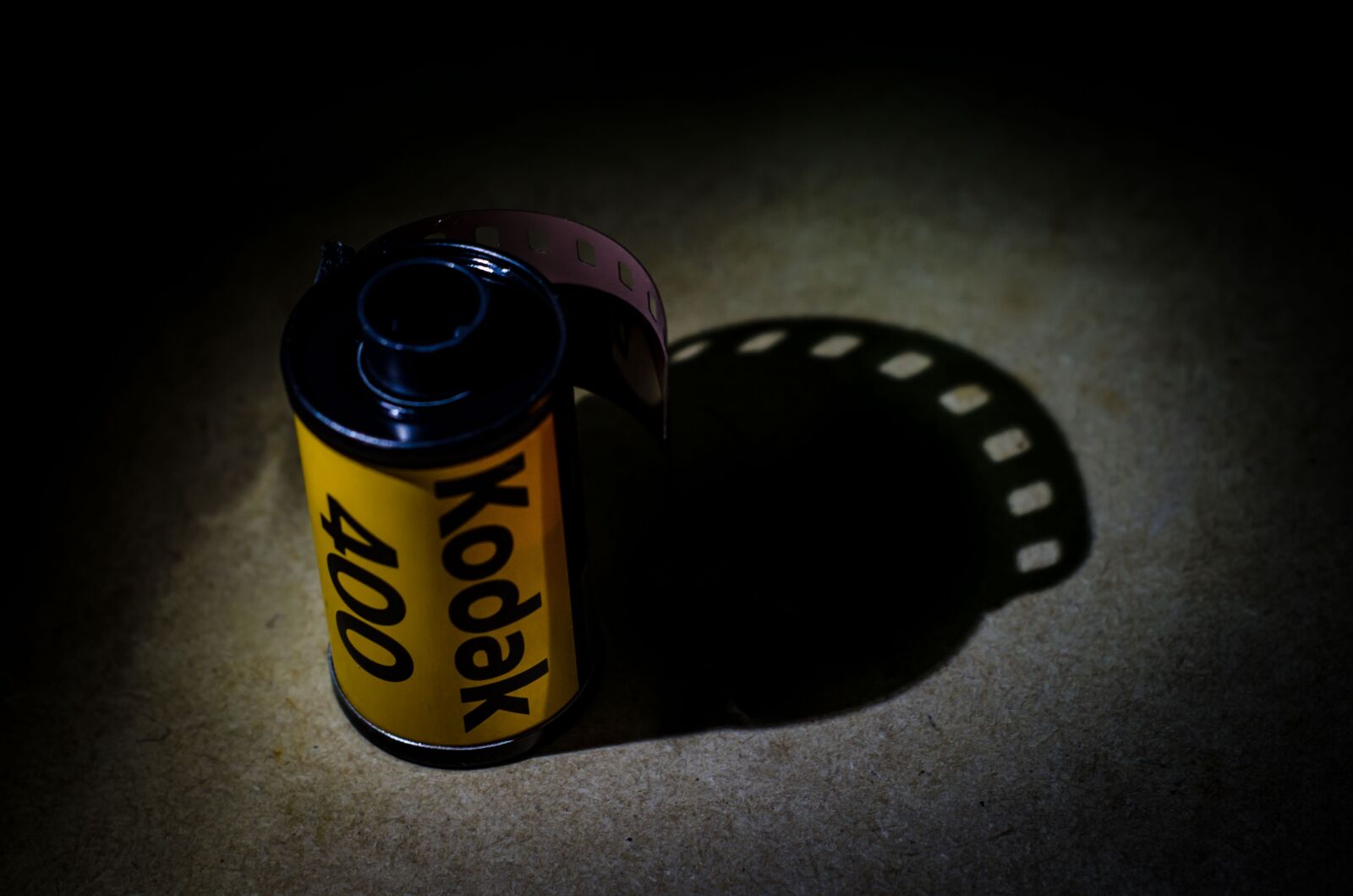 Nikon D7000 sample photo. Roll, movie, vintage photography