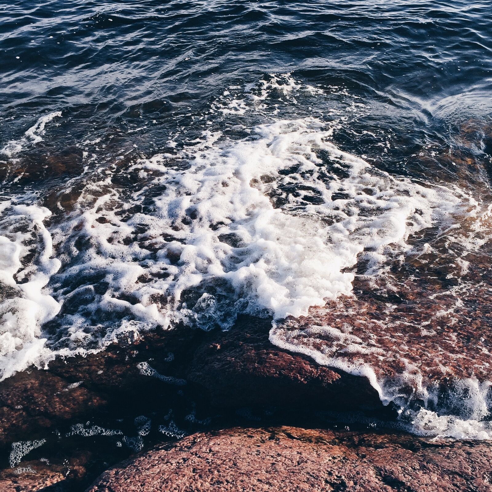 Apple iPhone 6 sample photo. Sea, rock, beach photography