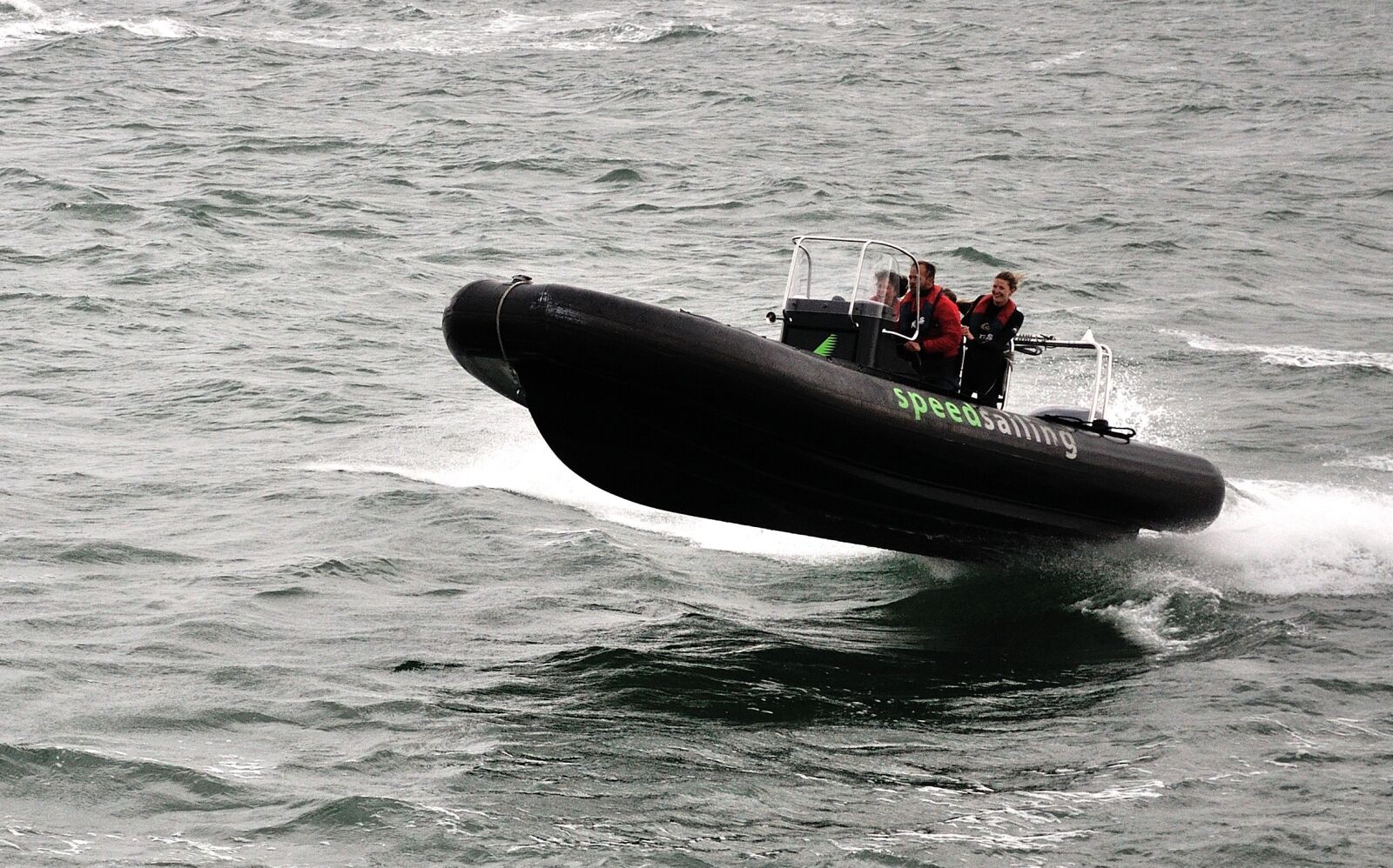 Nikon D5000 sample photo. Boat, water, water sports photography