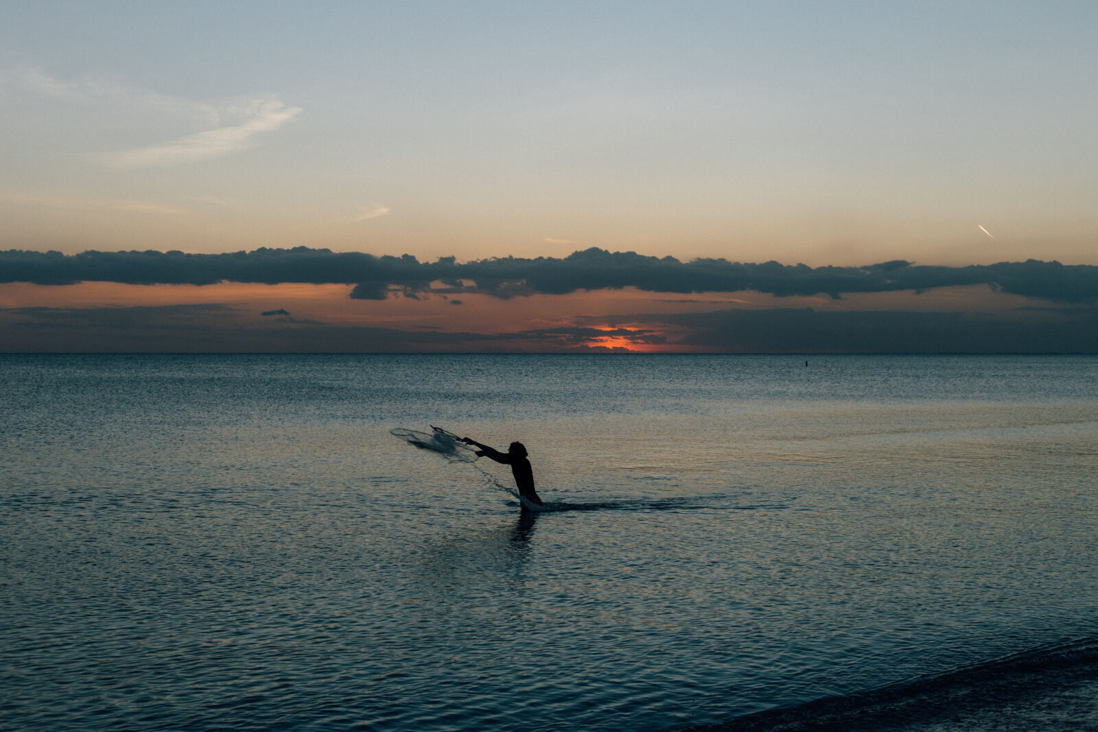 Canon EOS 6D + Canon EF 50mm F1.8 STM sample photo. Fishing, sunset, ocean, fishing photography