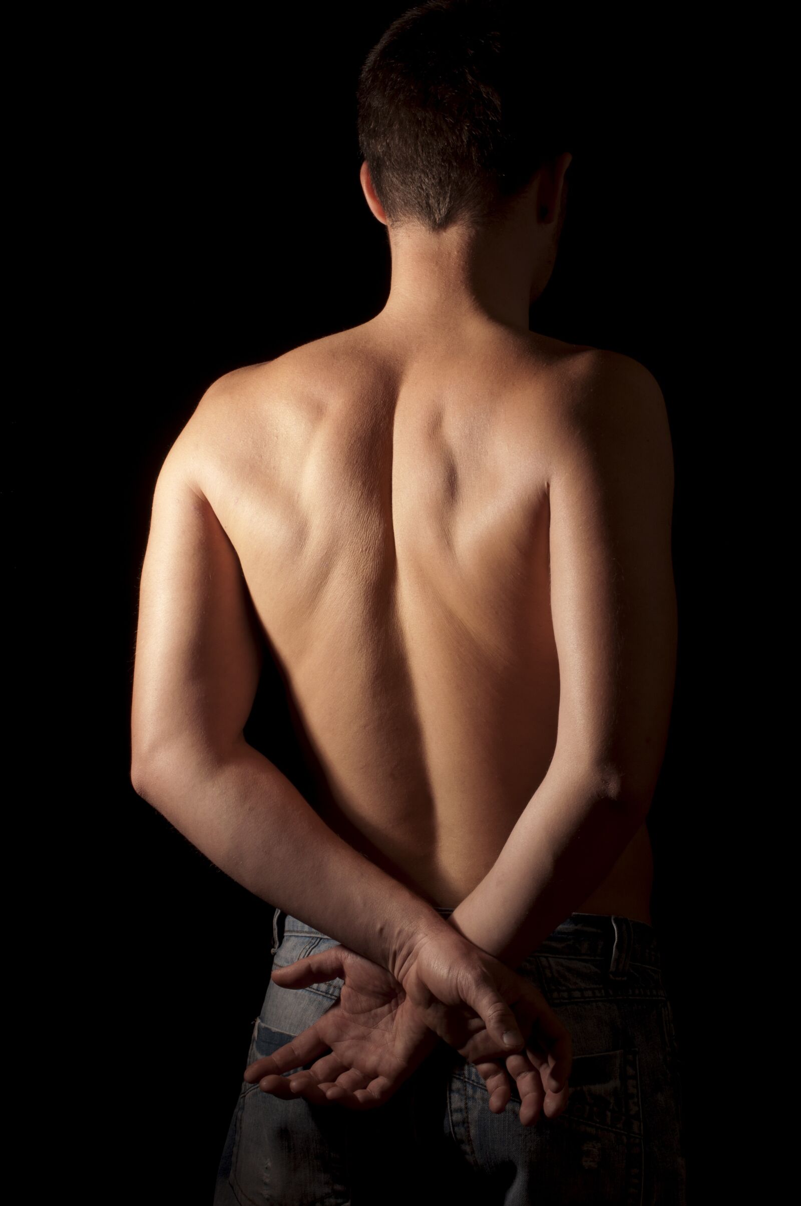 Nikon D5000 sample photo. Man, hands, behind photography