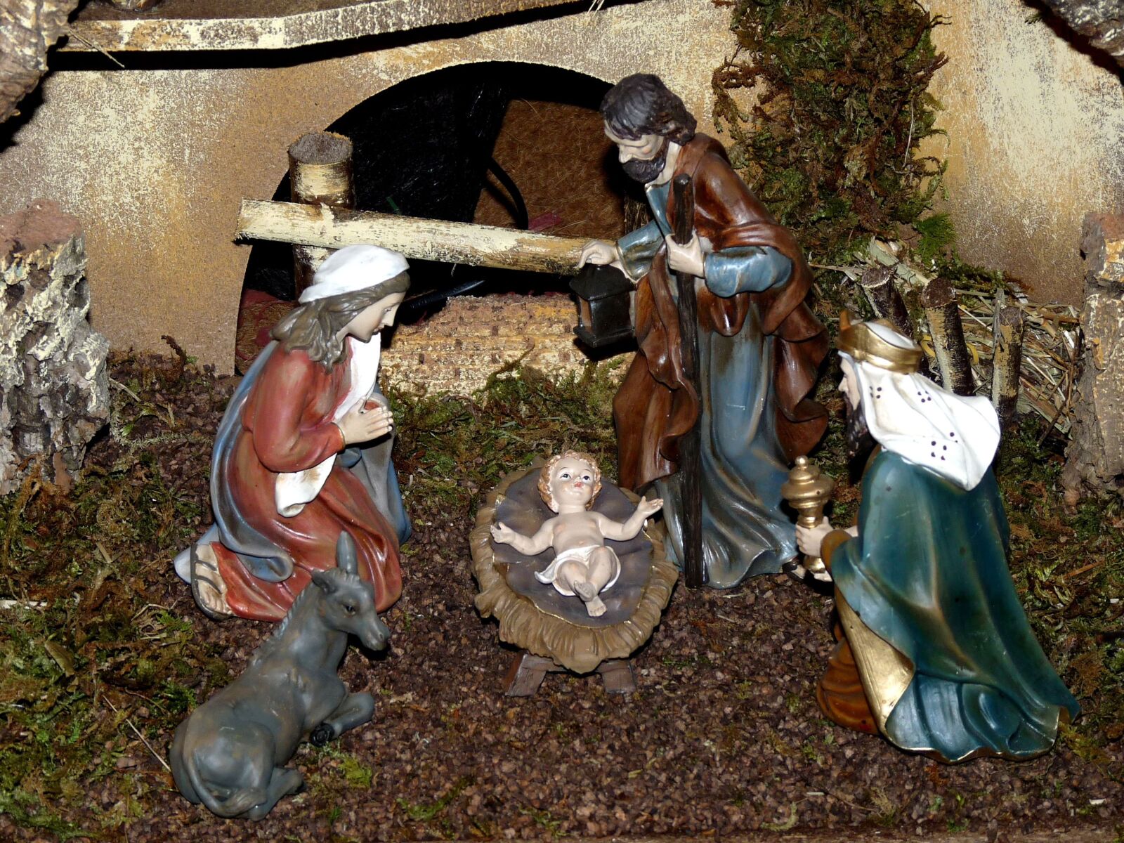 Panasonic Lumix DMC-FZ28 sample photo. Christmas, crib, nativity scene photography