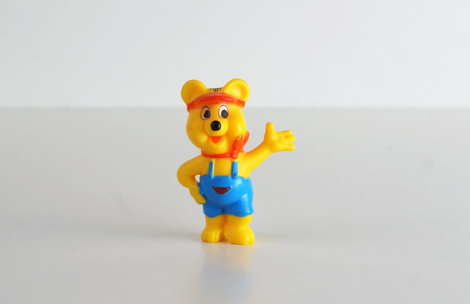 Sony DT 18-70mm F3.5-5.6 sample photo. Haribo, gummi bears, fruit photography