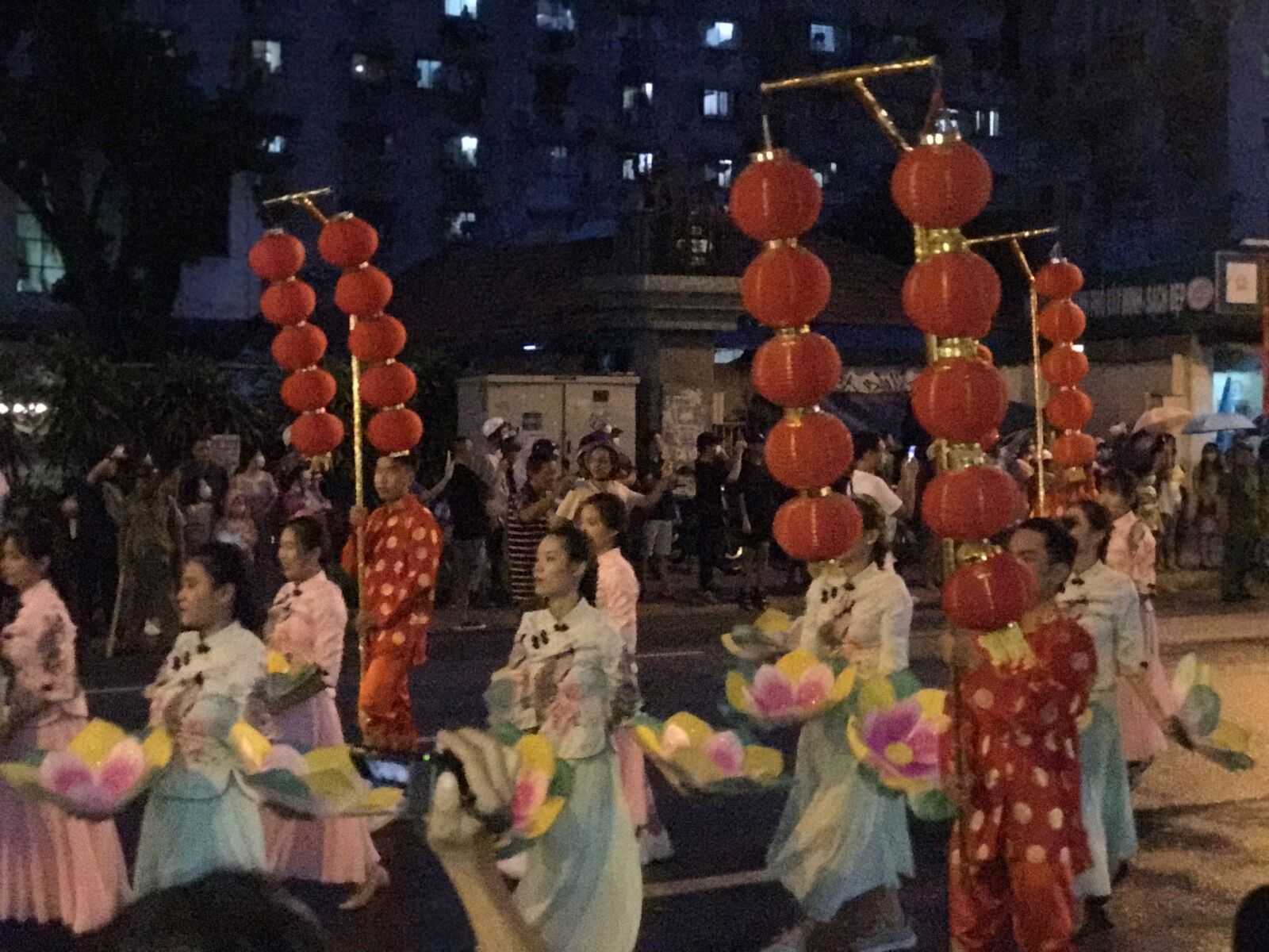 Apple iPhone 7 Plus sample photo. Tet holiday, vietnam, festival photography