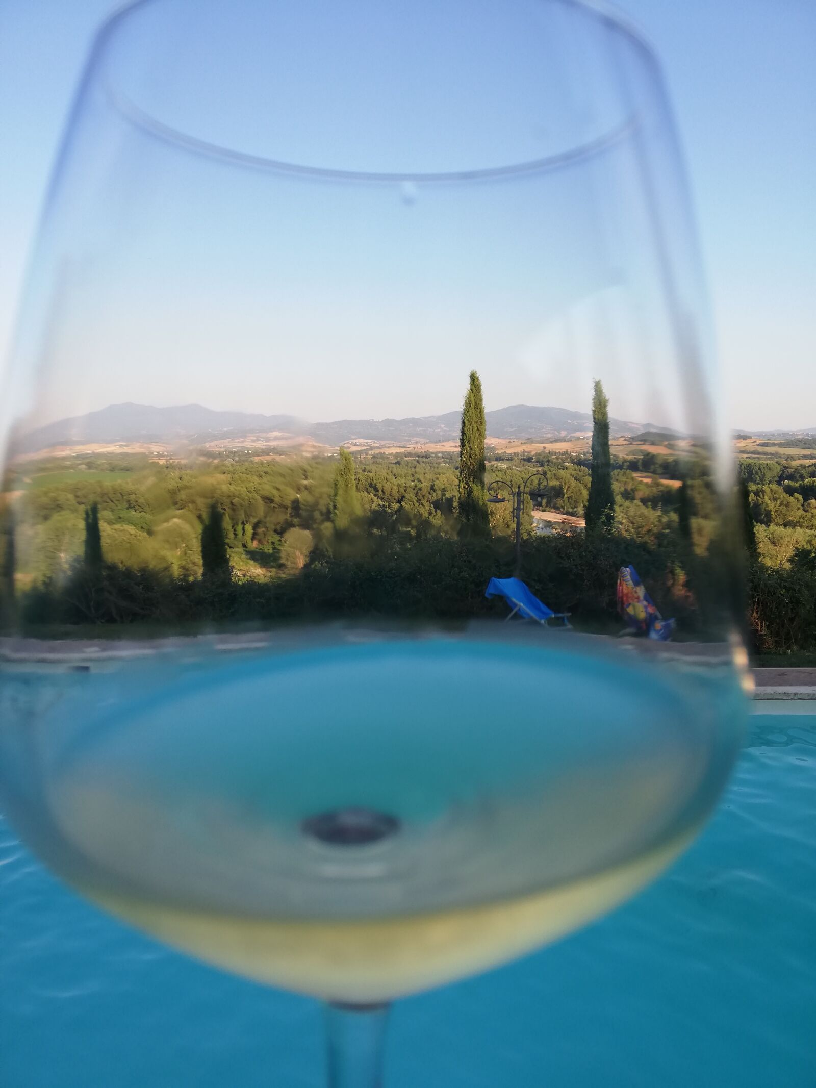 HUAWEI P20 lite sample photo. Tuscany, white wine photography
