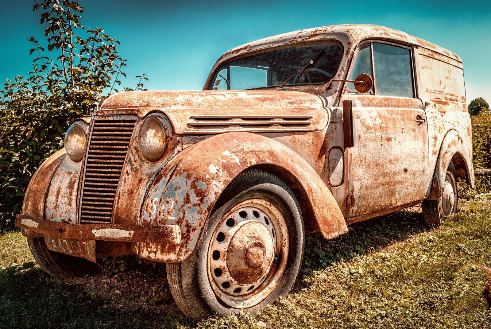 Nikon D3300 sample photo. Auto, renault juvaquatre, pkw photography