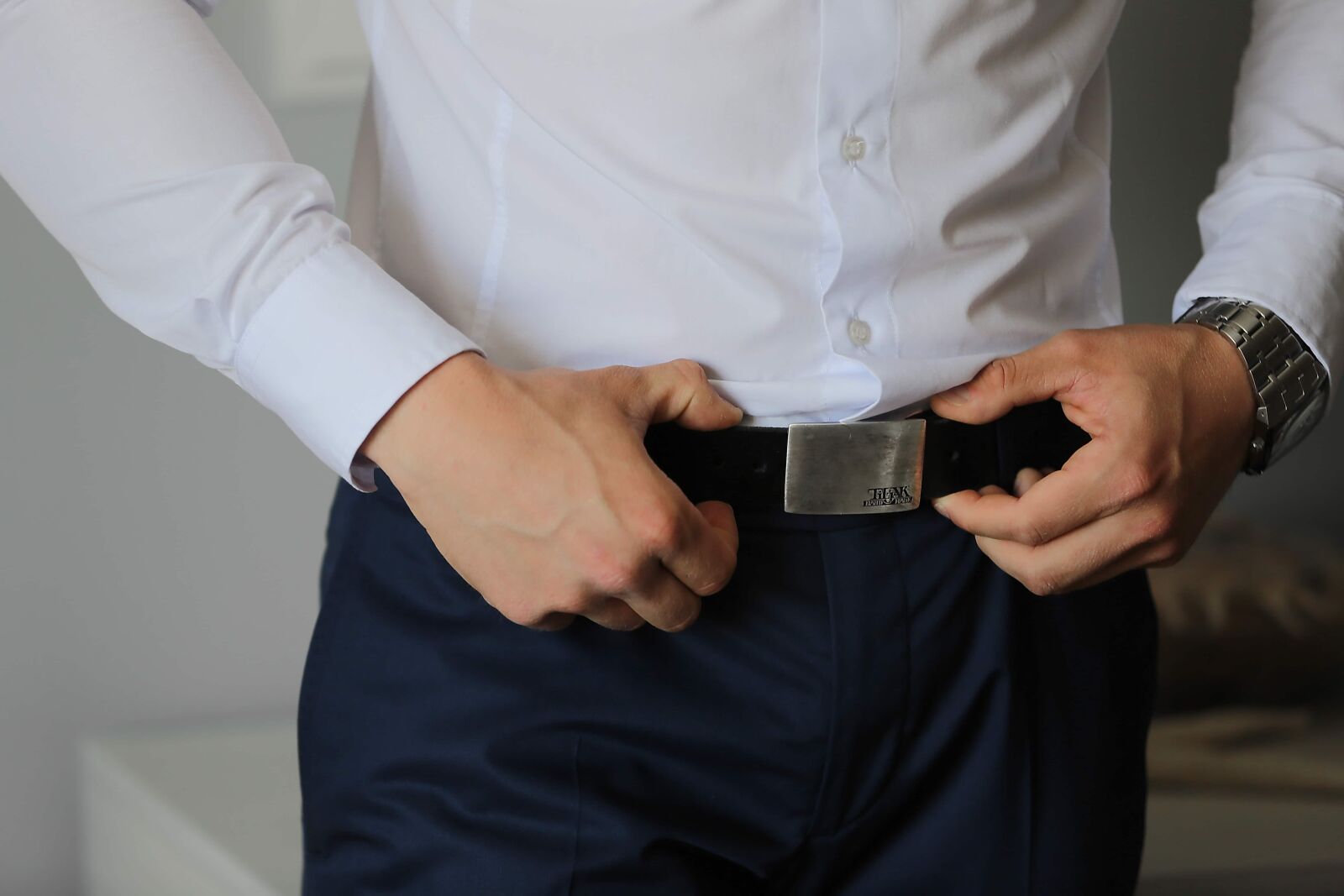 Canon EOS 5D Mark III sample photo. Wristwatch, pants, modern, belt photography