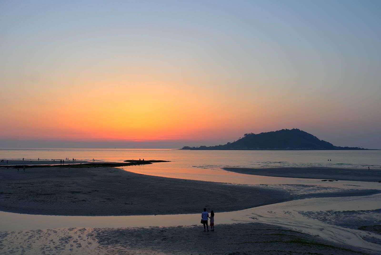 Leica X1 sample photo. Sunset, sea, glow photography