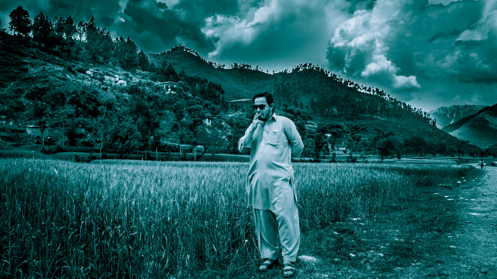 Sony Alpha NEX-5N sample photo. Grass, landscape, man, mountain photography