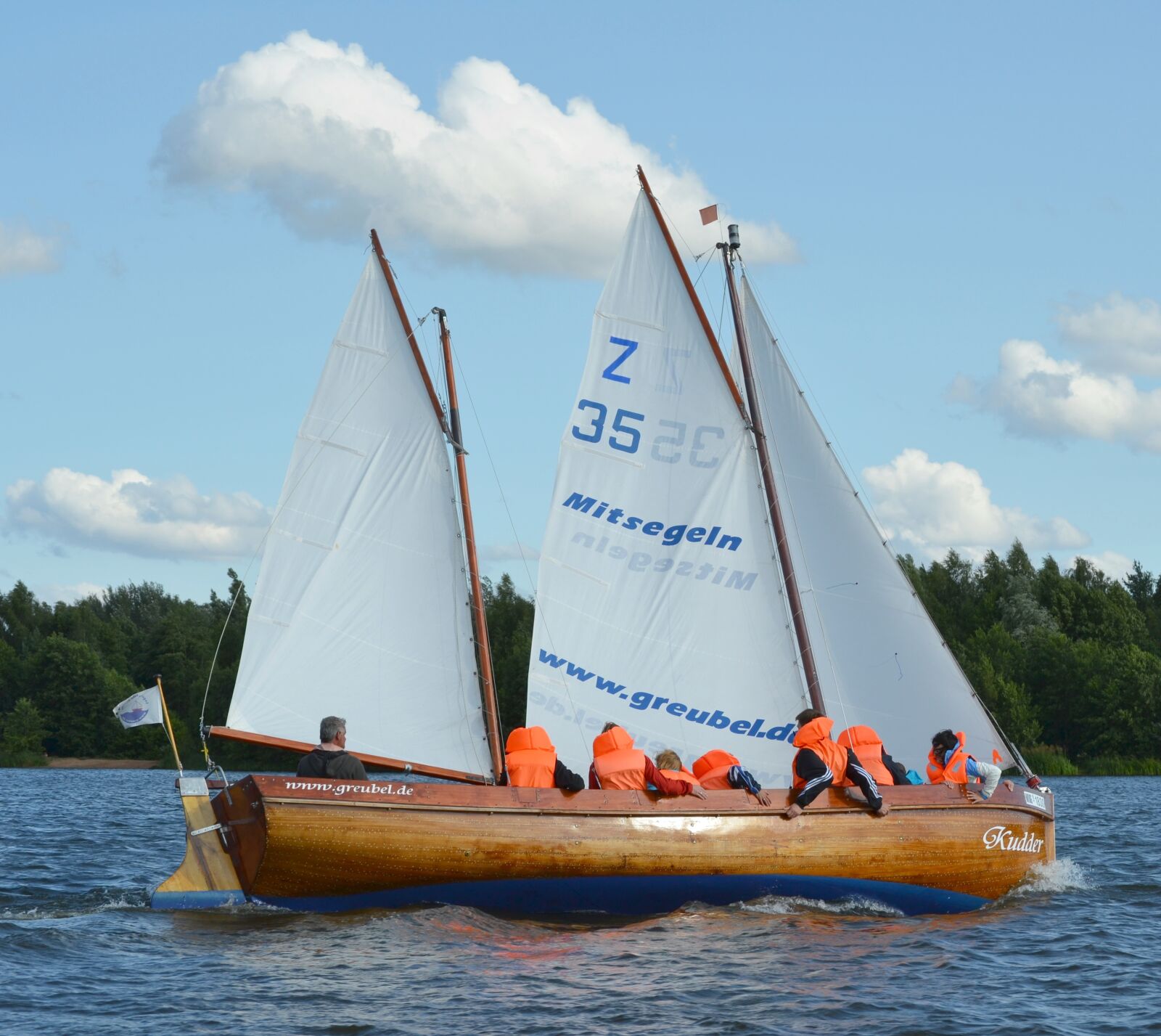 Nikon D3100 sample photo. Sail, sailing cutter, sailing photography