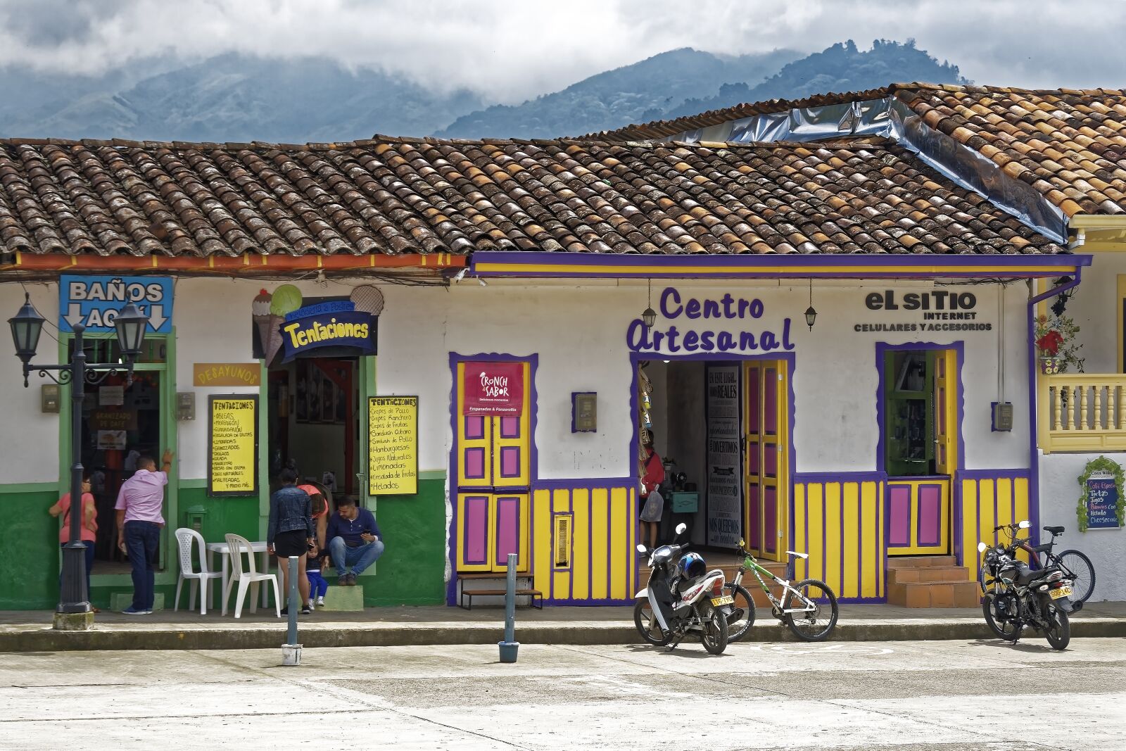 Nikon D500 sample photo. Colombia, salento, building photography