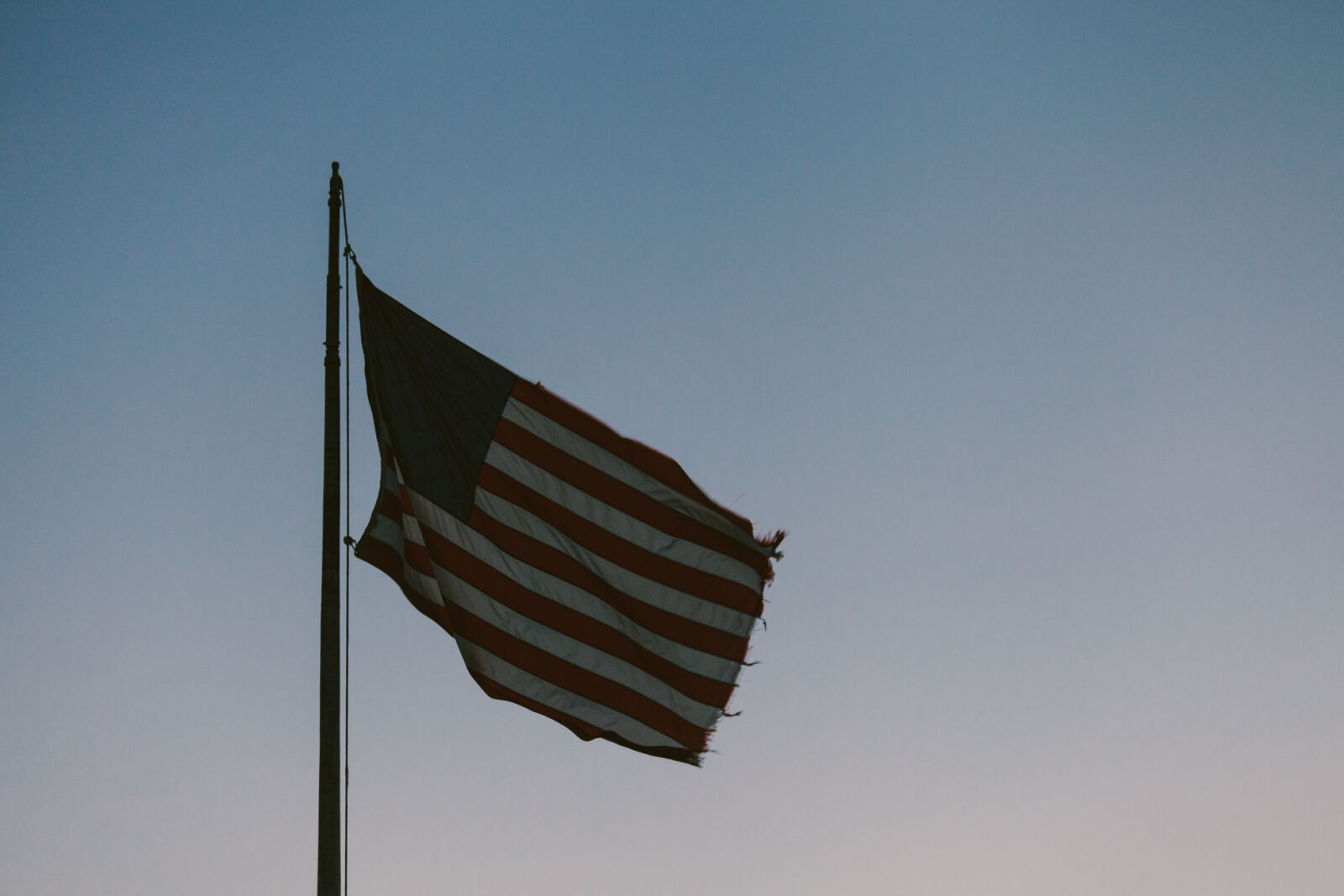 Canon EOS 5D Mark II + Canon EF 70-200mm F4L IS USM sample photo. America, flag, sky, vsco photography