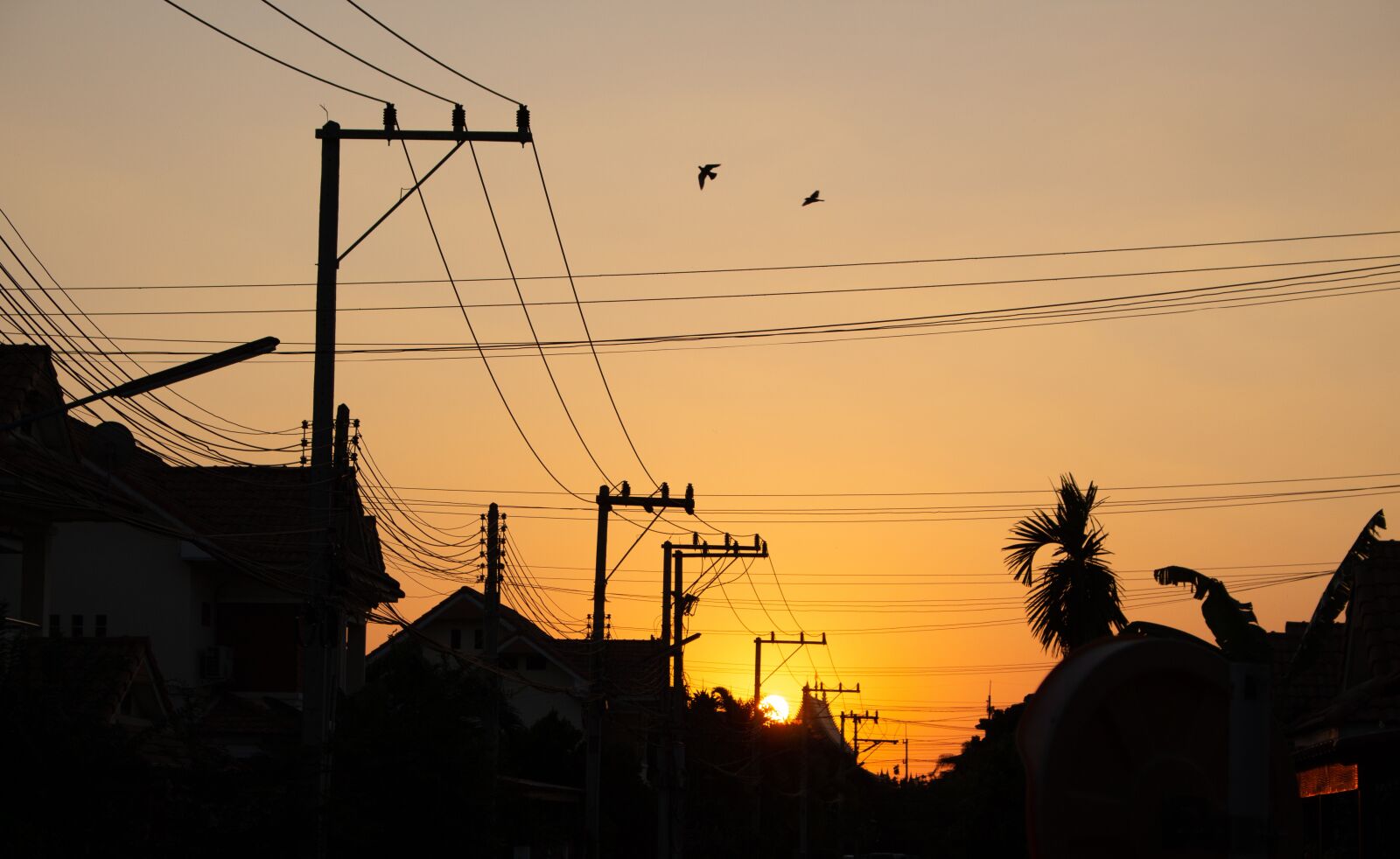 Canon EOS 700D (EOS Rebel T5i / EOS Kiss X7i) sample photo. Sky, west, spring photography