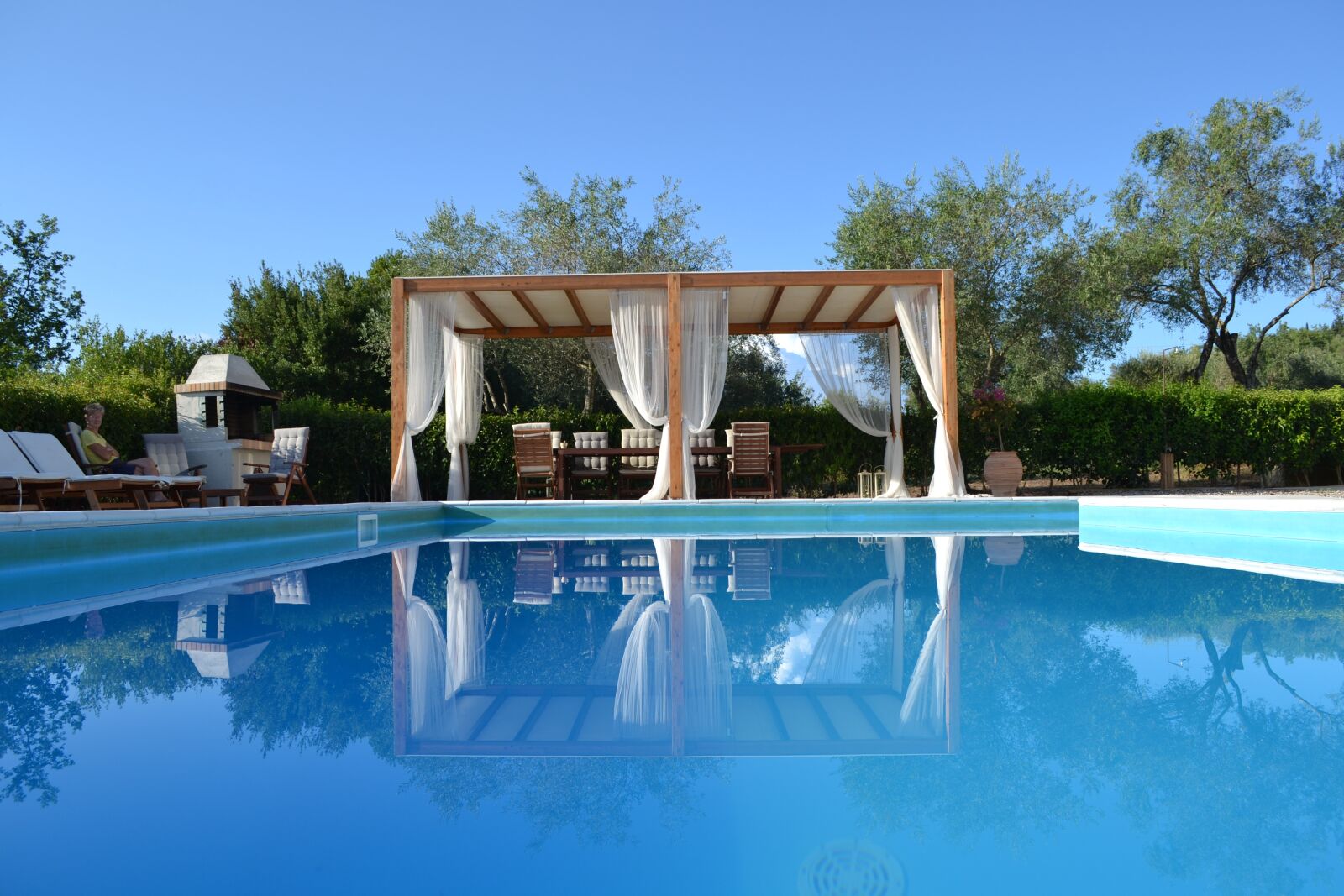 Nikon D3100 sample photo. Swimming pool, villa, holiday photography