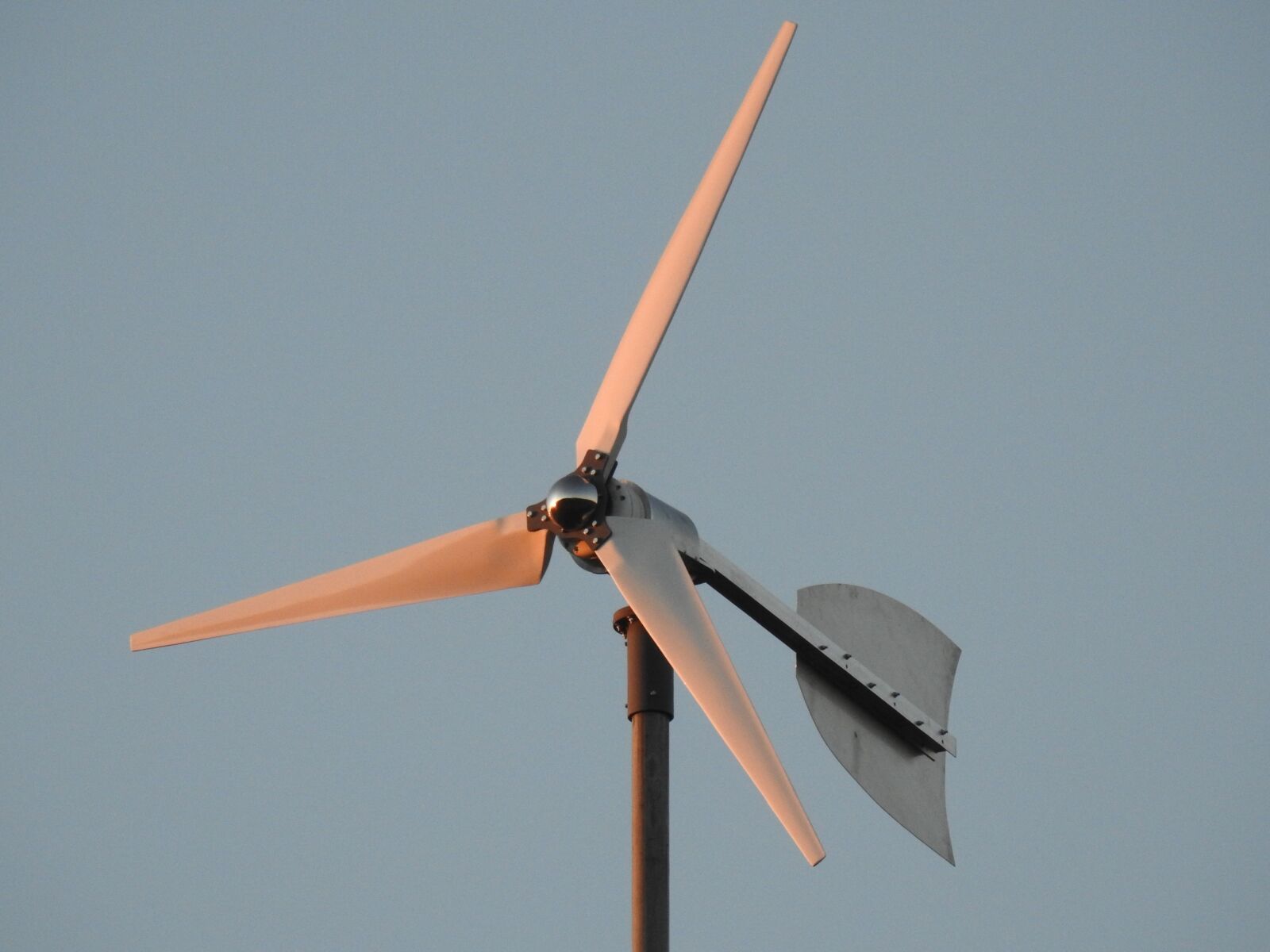 Nikon Coolpix P900 sample photo. Wind, power, turbine photography