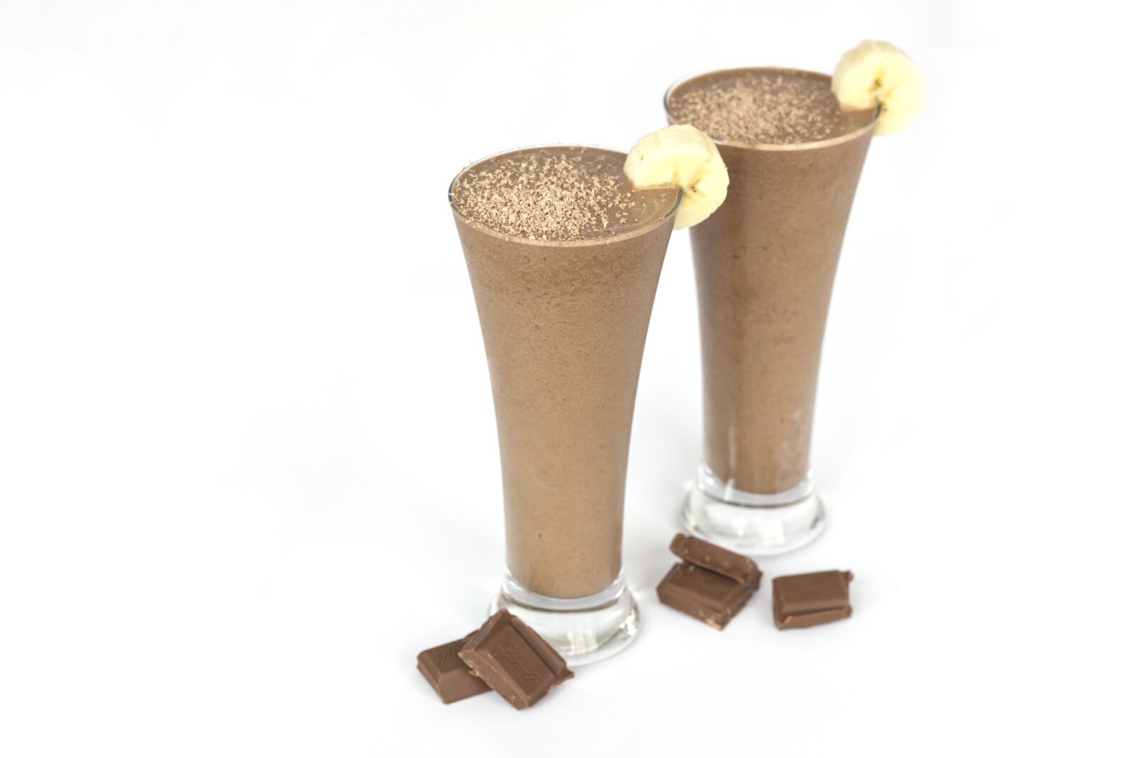 Canon EOS 600D (Rebel EOS T3i / EOS Kiss X5) + Canon EF 50mm F1.8 II sample photo. Smoothie, milkshake, chocolate photography
