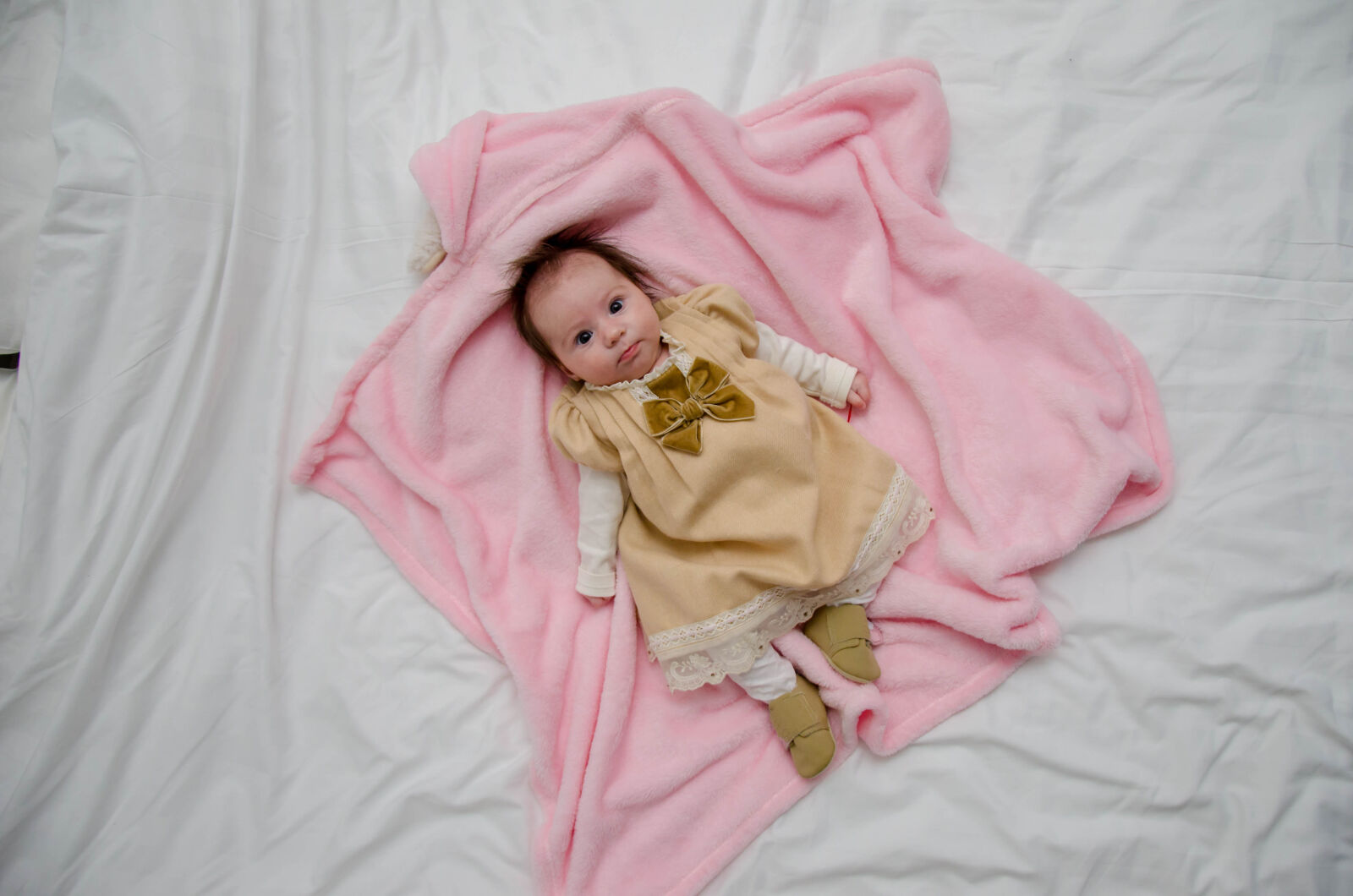 Nikon D7000 sample photo. Baby, in, white, and photography
