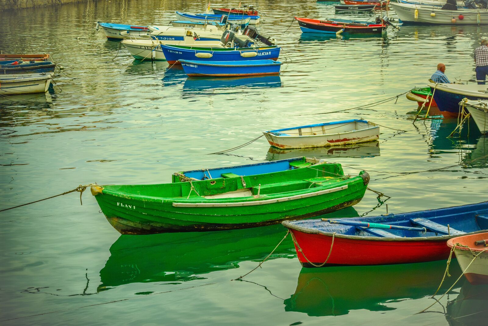 Nikon D3300 sample photo. Boat, sea, castro urdiales photography