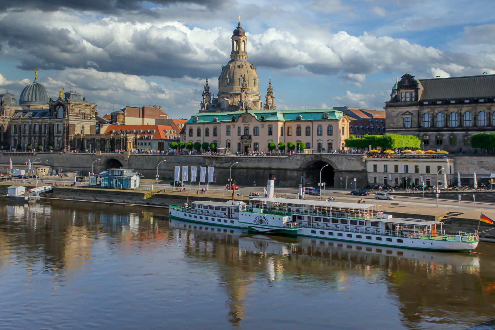 Canon EOS 60D sample photo. Dresden, germany, cityscape photography