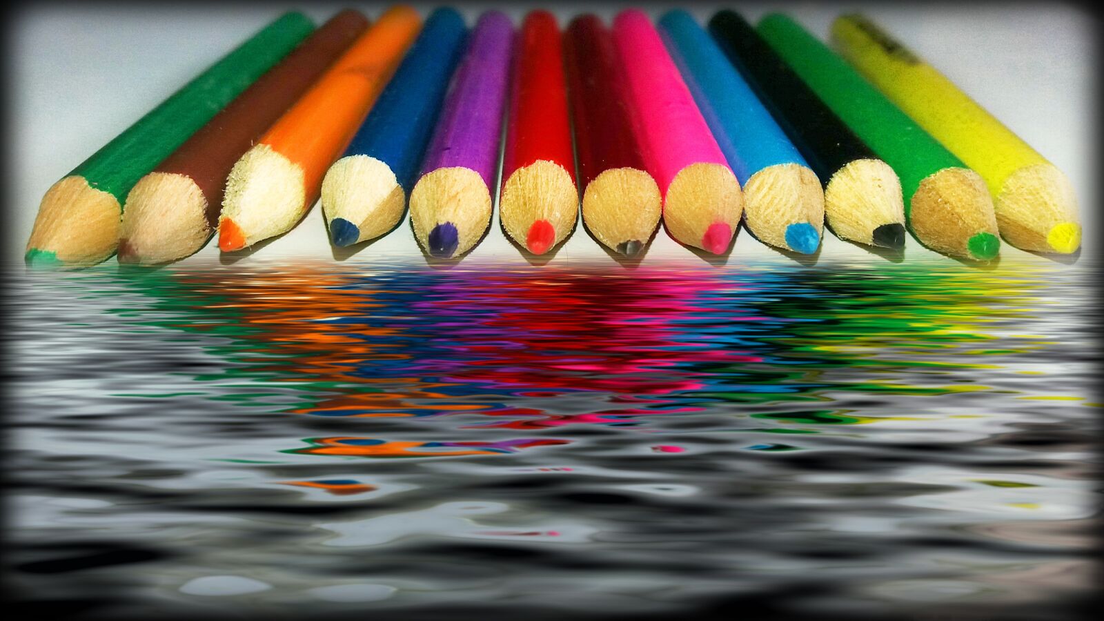 Samsung SM-J500H sample photo. Pencil, paint, school photography