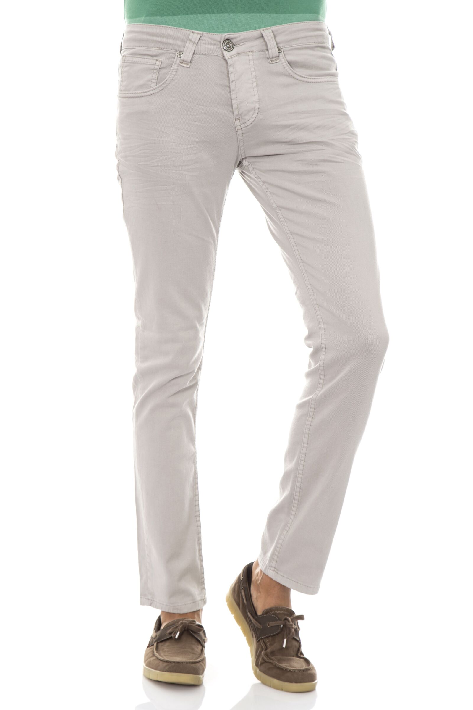 Canon EOS 6D + Canon EF 24-105mm F4L IS USM sample photo. Pants, studio, people photography