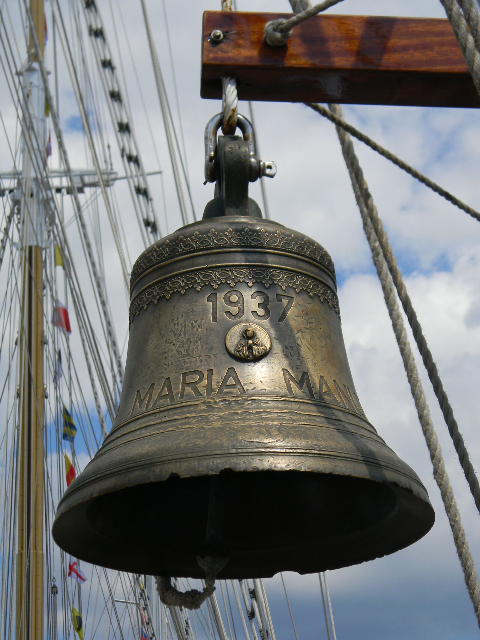 Nikon Coolpix L110 sample photo. Bell, sailing ship, sea photography