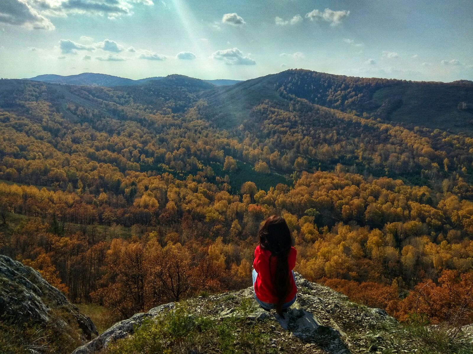 Xiaomi Redmi Note 4 sample photo. Nature, girl, mountains photography