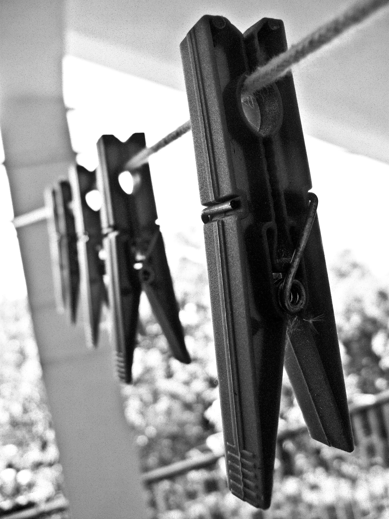 Canon PowerShot G10 sample photo. Black, and, white, blur photography